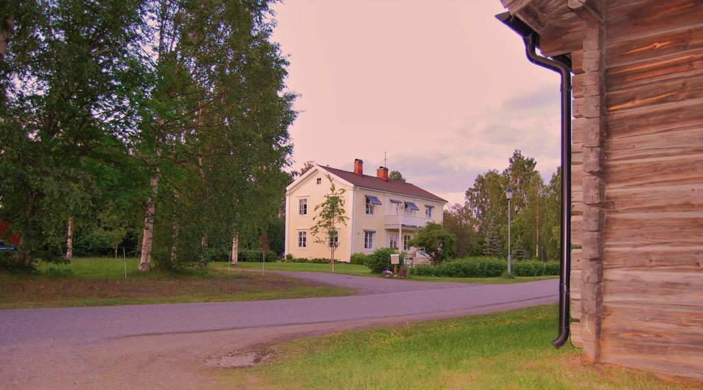 Brunnsgarden Bed & Breakfast Skelleftea Bagian luar foto
